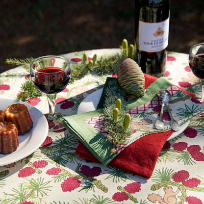 Squirrel & Pinecone Red & Brown Napkin (6 ct)