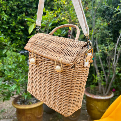 Wicker Cottage Basket
