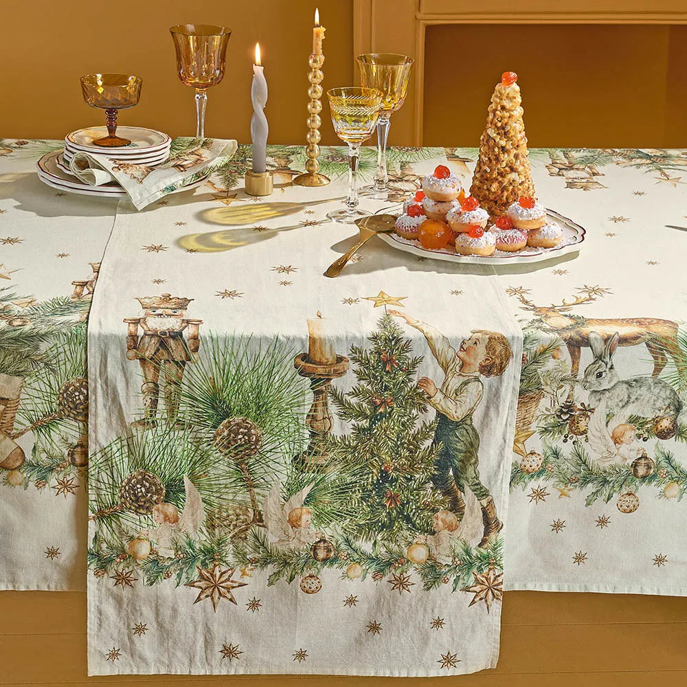 Noel Vintage Dore Runner